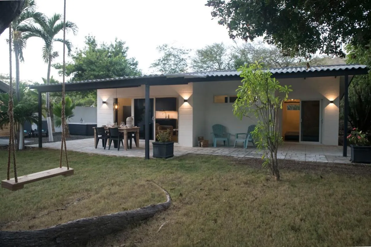 Apartment Sands Curacao - Modern Appartement Met Jacuzzi Willemstad Curacao